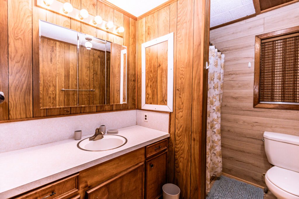 Arlin Hays Tiny Home San Augustine